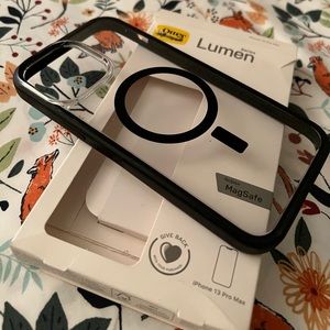 iPhone 13 Pro Max Otterbox Lumen Case